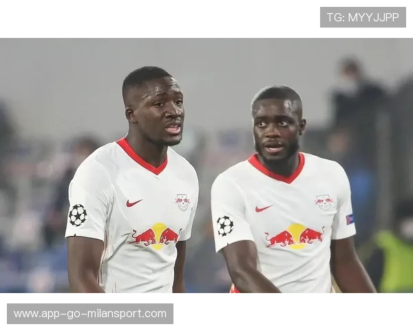 皇马目标拜仁26岁中卫,2进2出方案价值1.1亿欧元,皇马两回合5_0拜仁