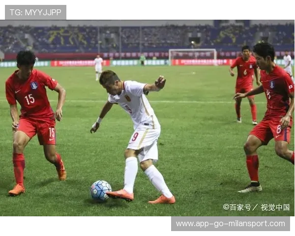 佛罗伦萨新援哈里森亮相,训练画面曝光,佛罗伦萨vs森索罗